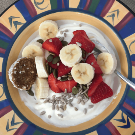 simple brekkie bowl with yoghurt, fruit and seeds