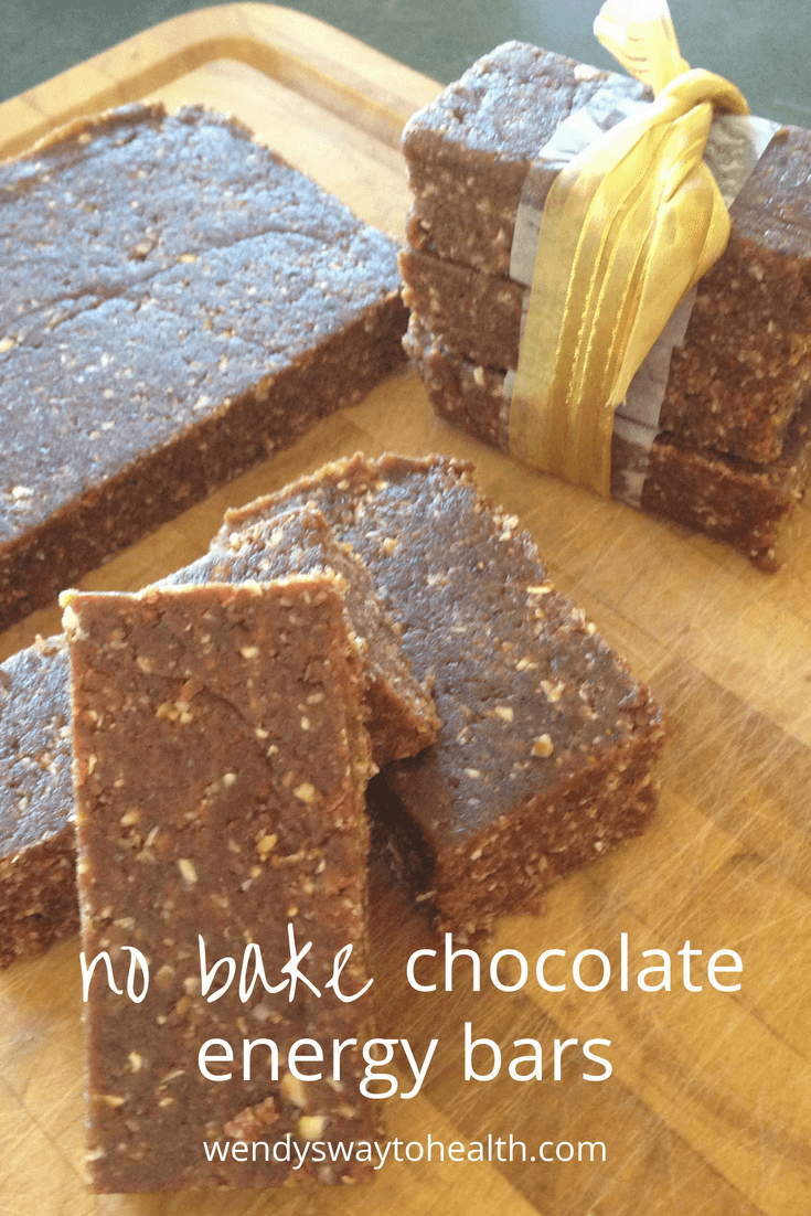 Try these delicious no bake peanut butter energy bars for a quick, healthy snack