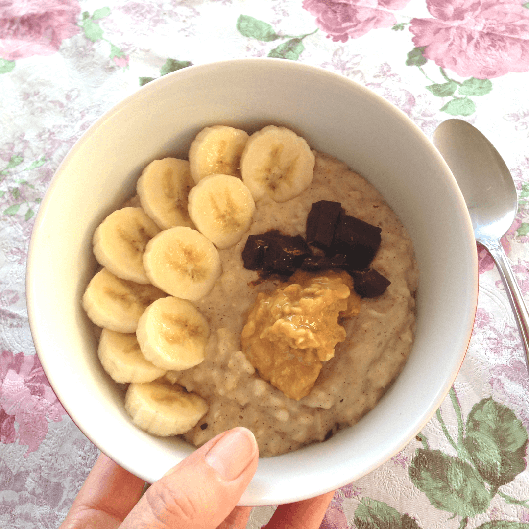 Banana almond butter porridge with melted chocolate 