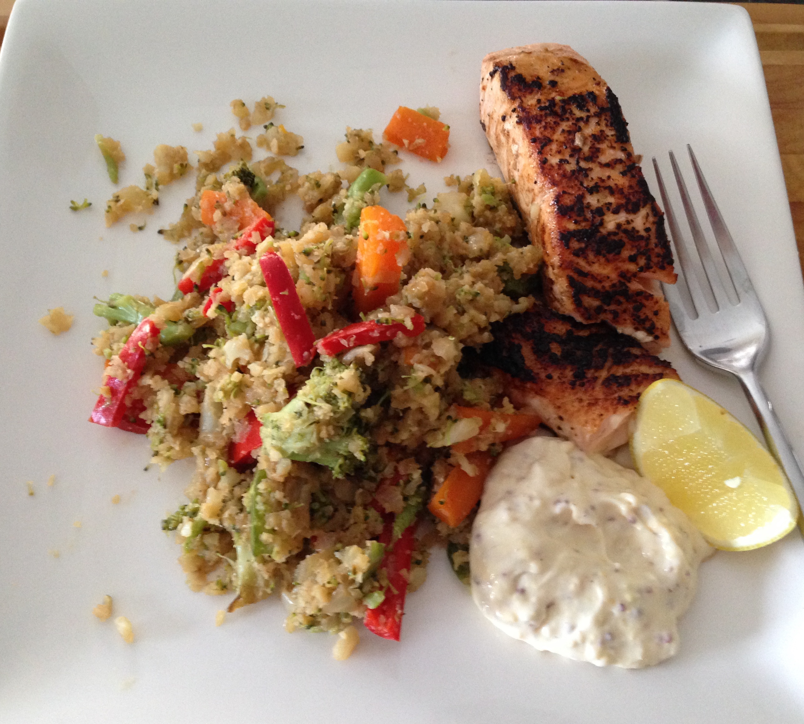 Salmon and cauliflower rice is a great healthy eating meal